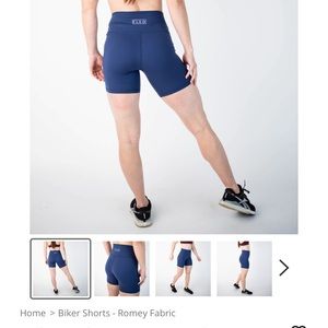 Fleo med navy biker short